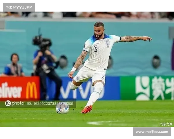 如何观看法国队与英格兰精彩对决的比赛时间及直播方式介绍