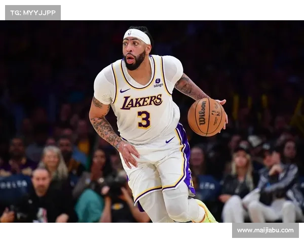 安东尼·戴维斯积极参与健康饮食推广活动倡导运动员饮食与健康生活方式